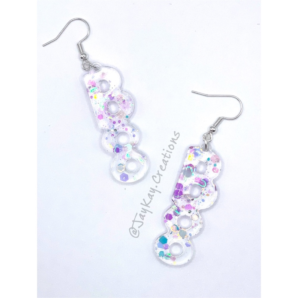 Glow in the dark- “Boo” earrings